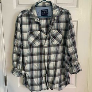 American eagle button down
